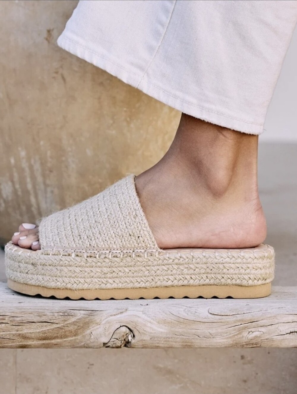 Beach by Matisse Natural Raffia Jute Platform Sandals 7 NWOT